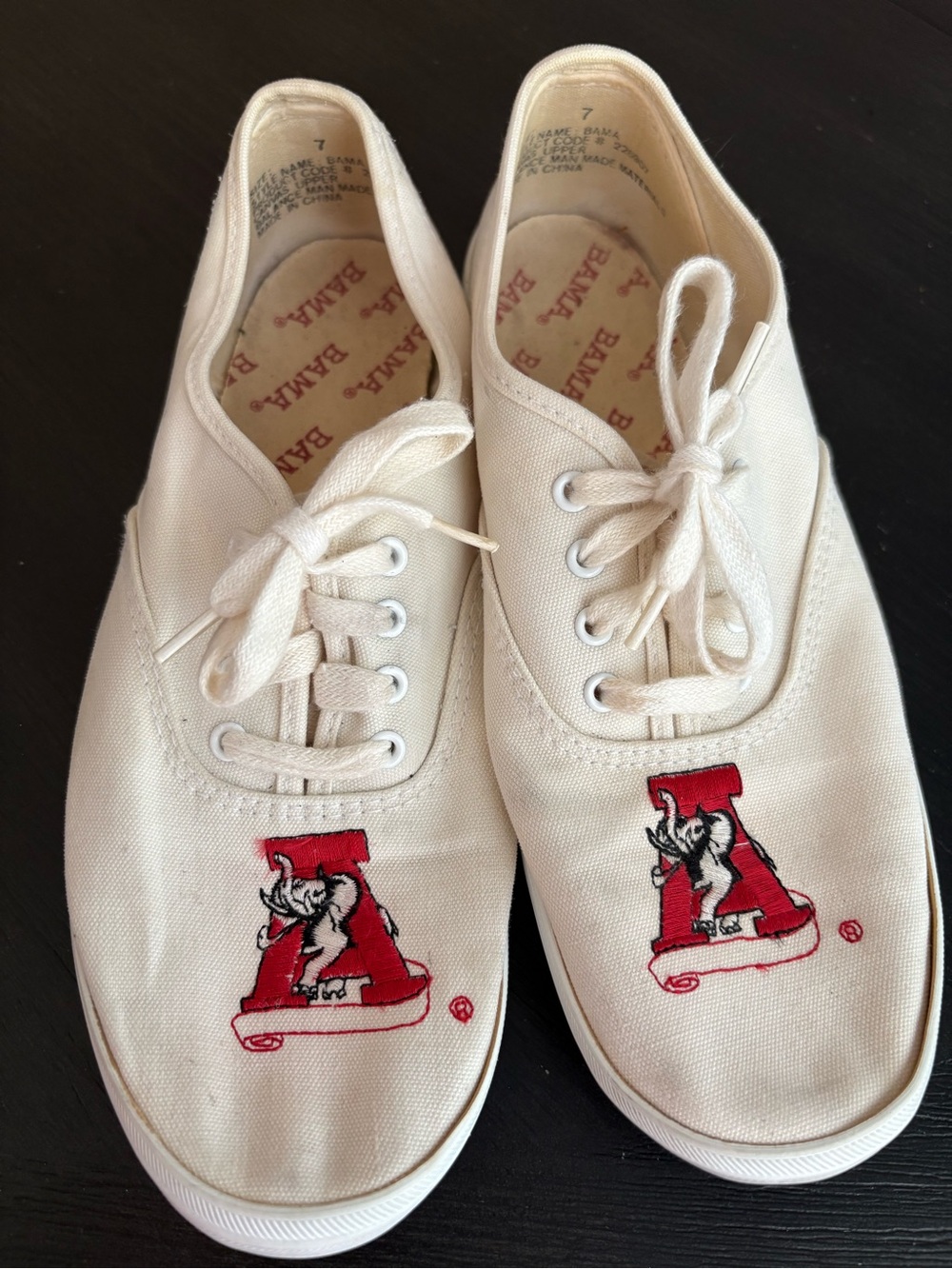 University of Alabama Big Al Canvas Sneakers Women’s Size 7 Licensed BAMA Shoes